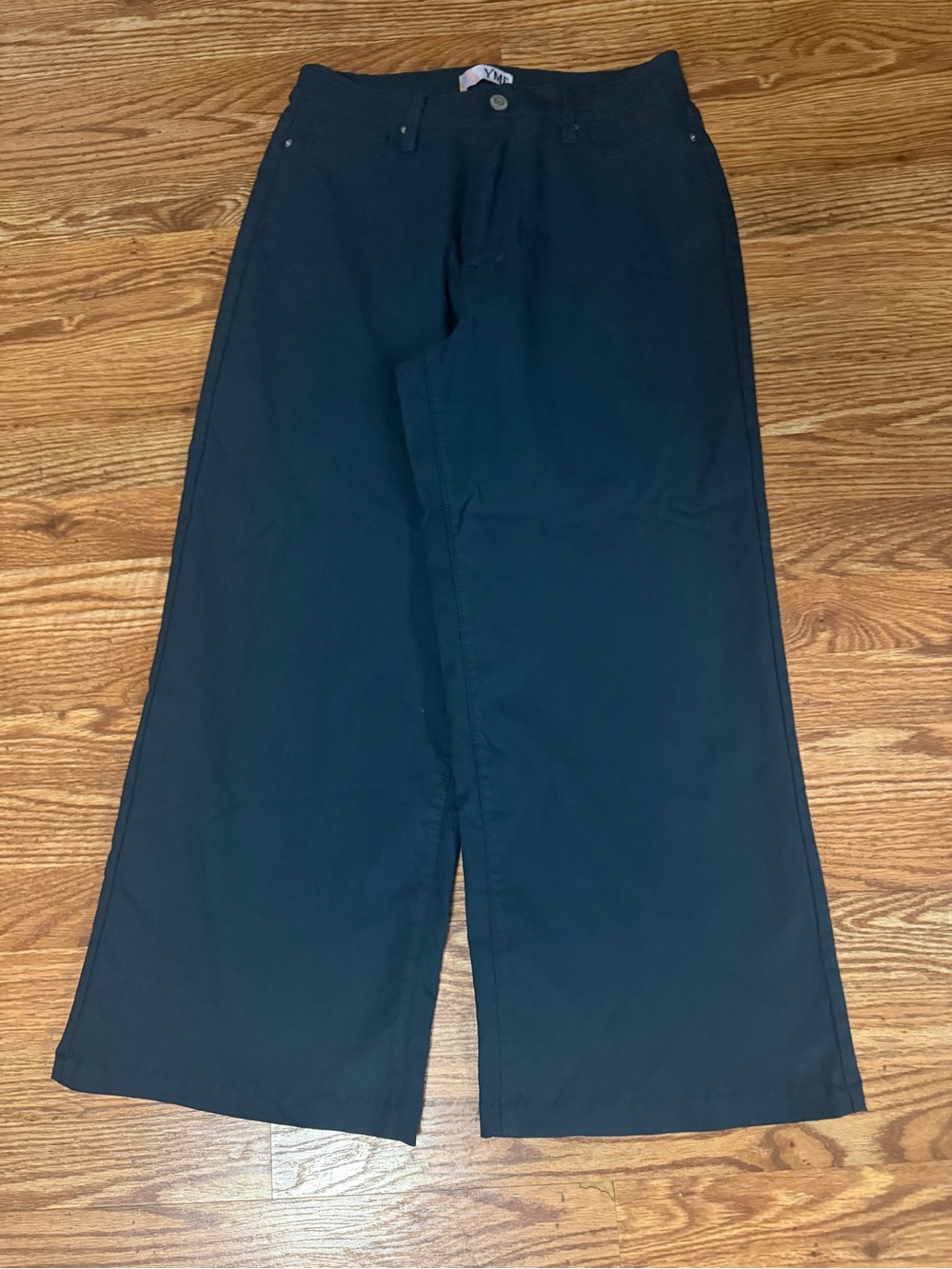 YMI Super Stretch Wide Leg Cropped Pants Size XL